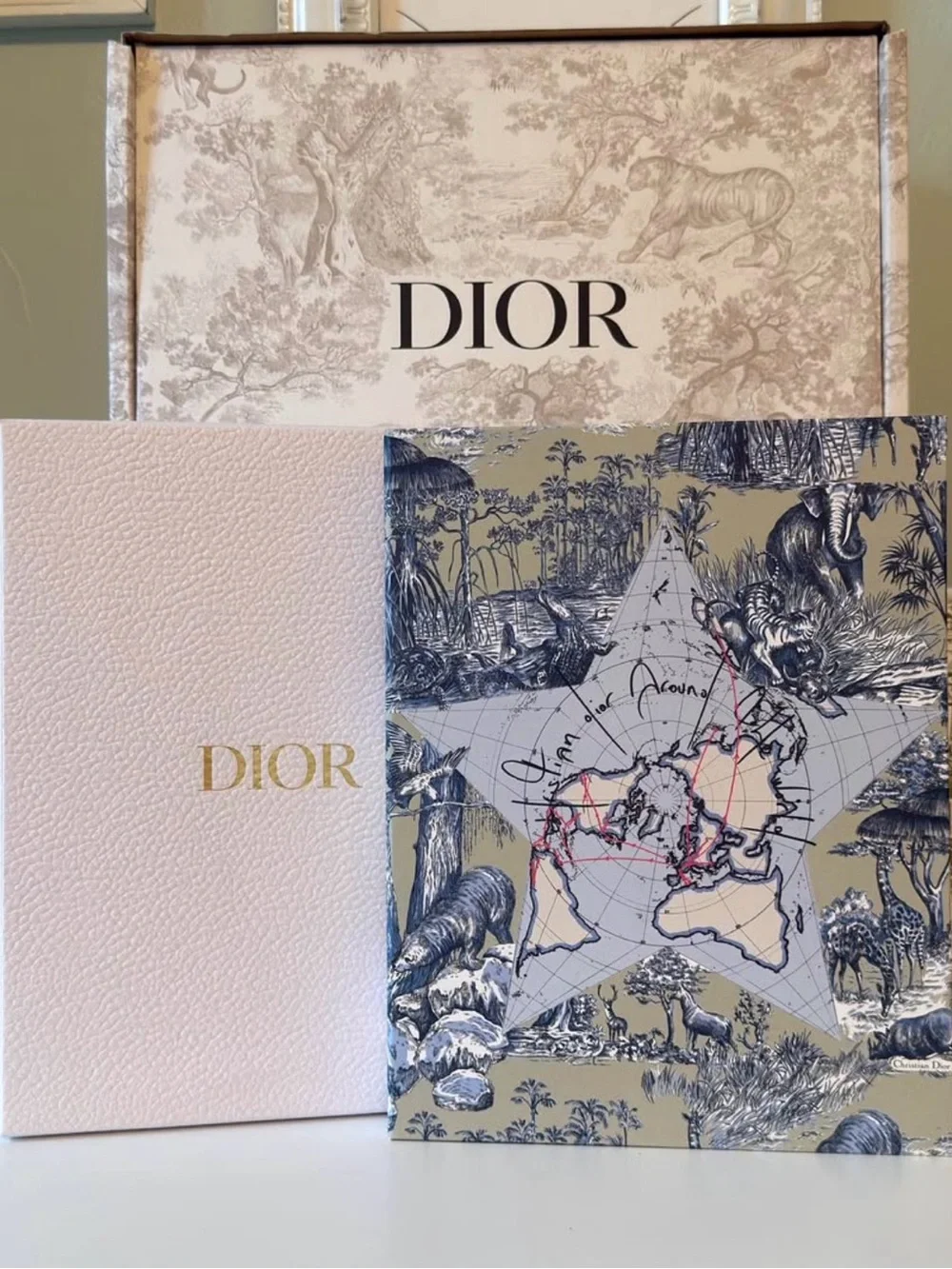 Brand new Dior Toile de Jouy Journal & Pencils stationary set